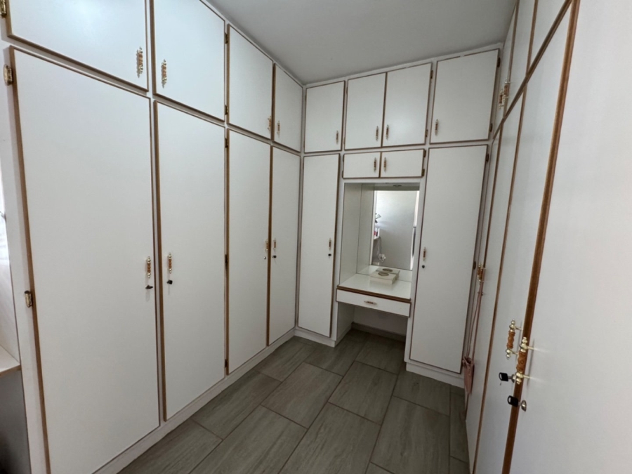  Bedroom Property for Sale in El Toro Park Northern Cape